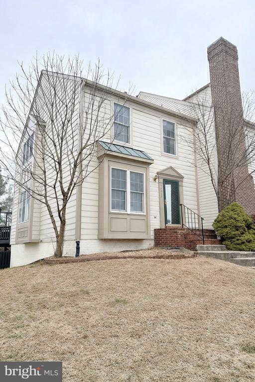 Building Photo - 44032 Aberdeen Terrace