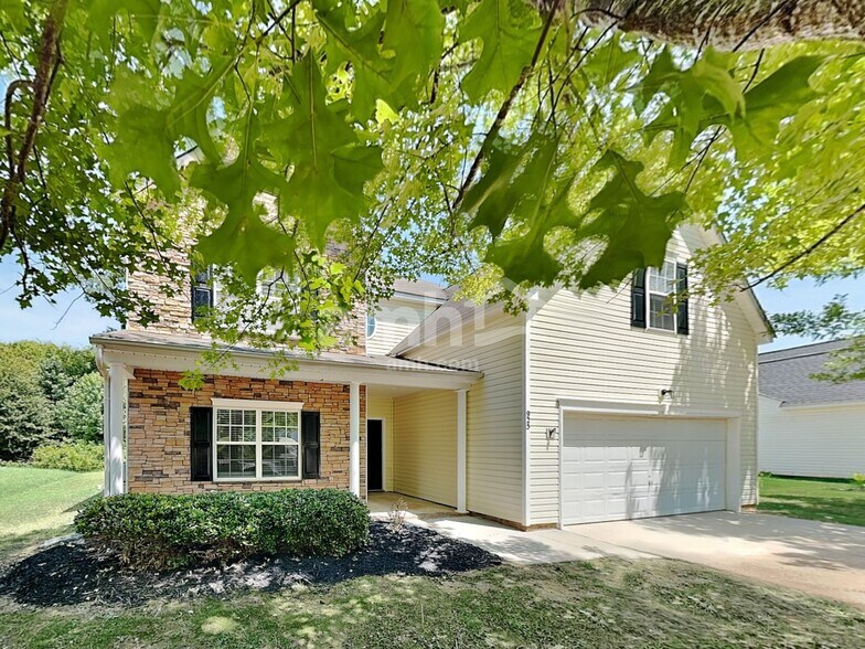 Primary Photo - 925 Southridge Dr