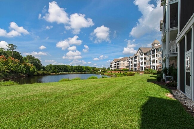 Building Photo - 10411 Rosegate Ct