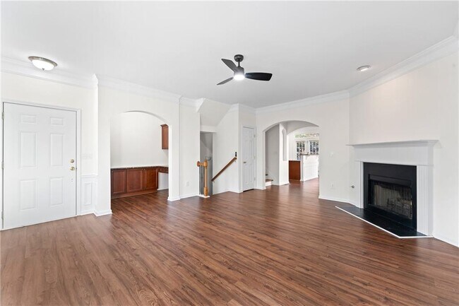 Building Photo - 6088 Kearny Ln