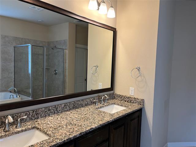 Building Photo - 1112 Amber Rose Way