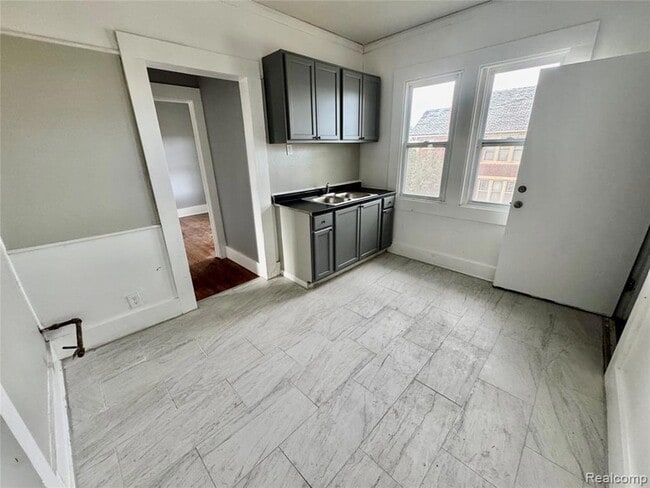 Building Photo - 8790 Kimberly Ct