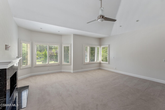 Building Photo - 31858 Saddletree Dr