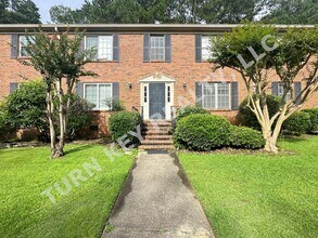 Building Photo - Condo for rent in Vestavia Hills - *MOVE I...