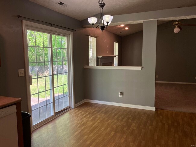 Building Photo - 8120 Cedar Point Dr