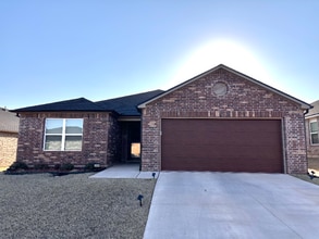 Building Photo - 1908 Bigtooth Aspen Trl