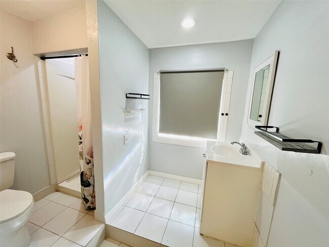 Building Photo - 4310 Hawk Meadow Dr