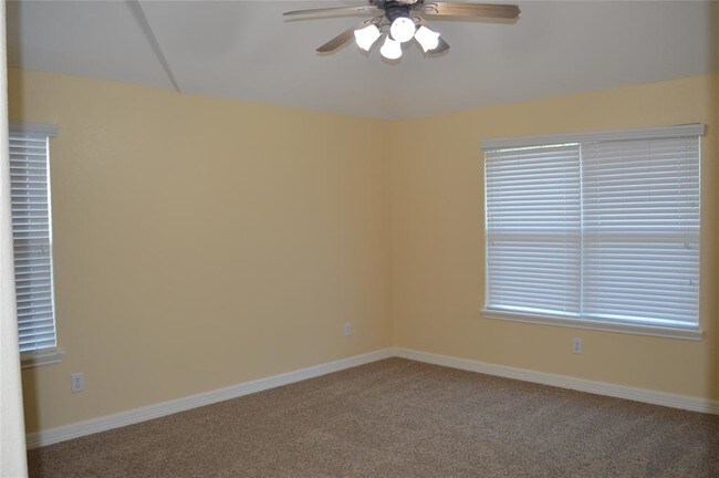 Building Photo - 6210 Marble Hollow Ln