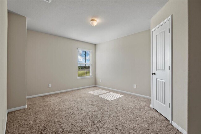 Building Photo - 5639 Brooklyn Rose Dr
