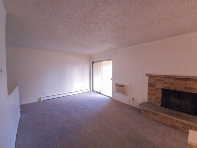 Building Photo - 3035 Oneal Pkwy