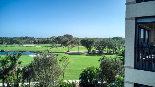 Building Photo - 7008 Pelican Bay Blvd