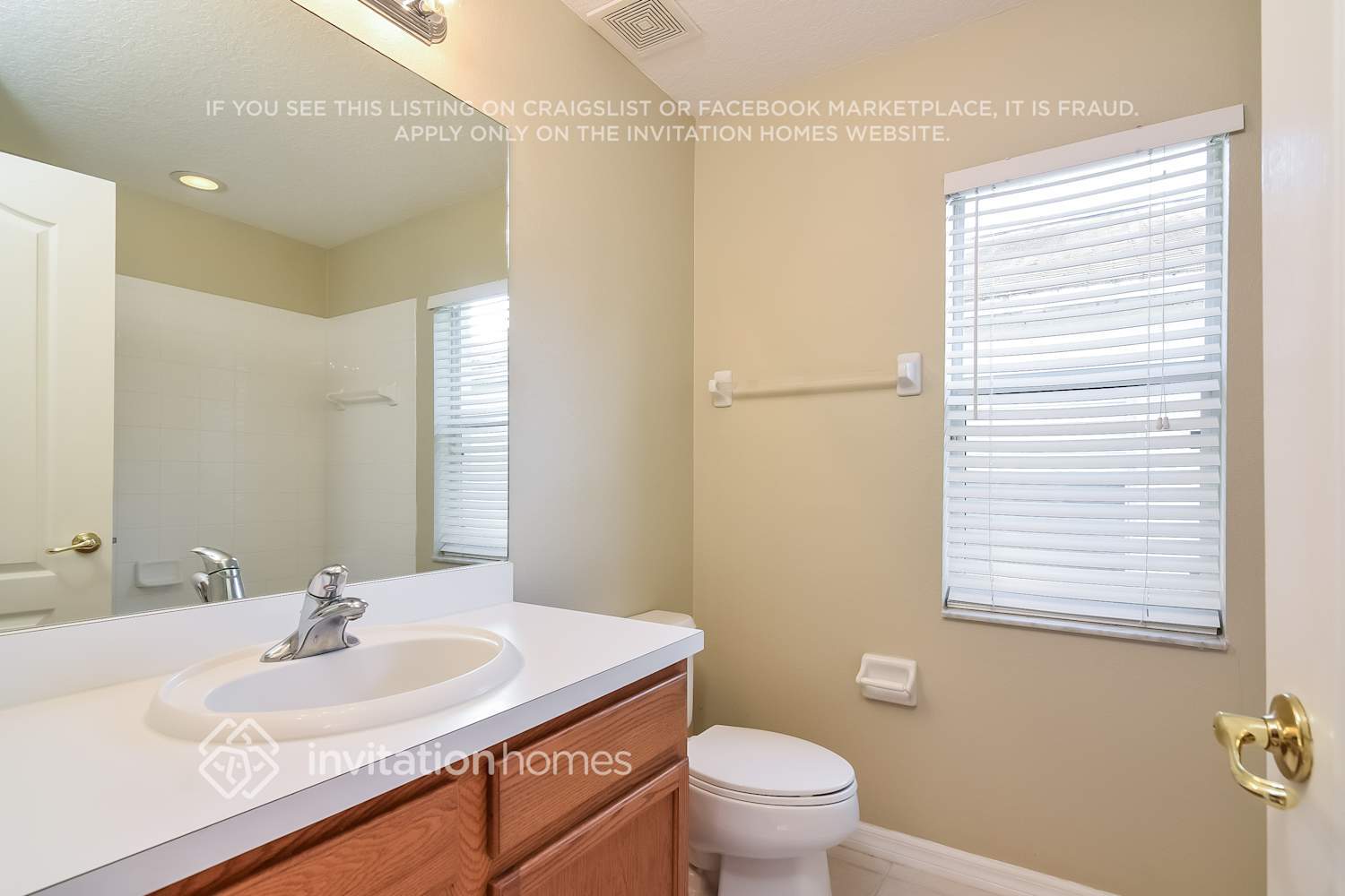 Building Photo - 12513 Lake Vista Dr