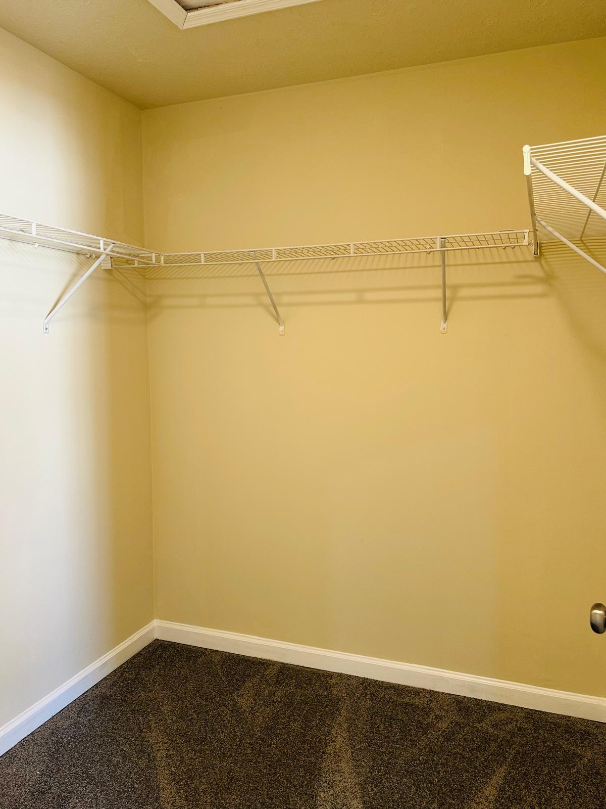 Building Photo - 5074 Kemsley Ct