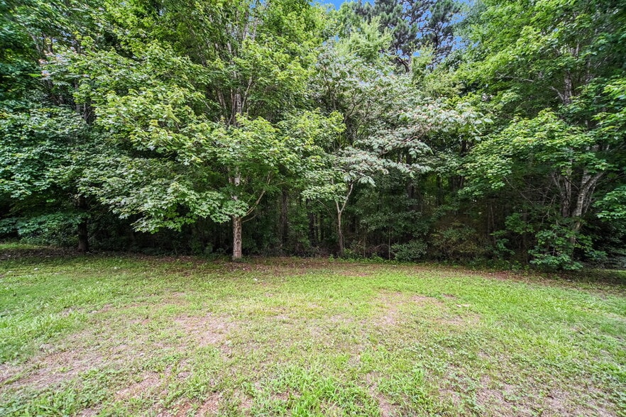Building Photo - 129 Makenna Dr