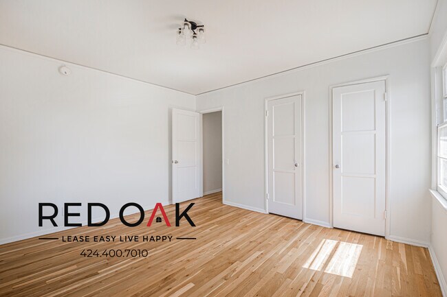 Building Photo - 1148 Queen Anne Pl