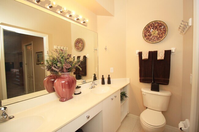 Building Photo - 2820 Cypress Trace Cir