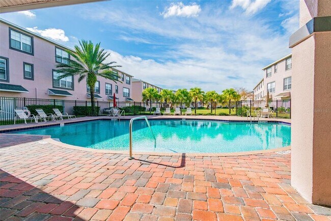 Building Photo - 2503 Middleton Grove Dr