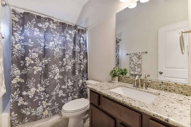 Building Photo - 17515 Cypress Hilltop Wy