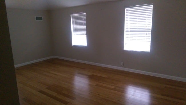 Building Photo - 3800 Garrott St