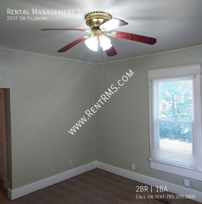 Building Photo - 2037 SW Fillmore-