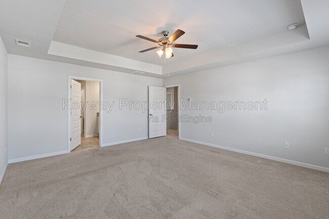 Building Photo - 504 Myrtle Crst