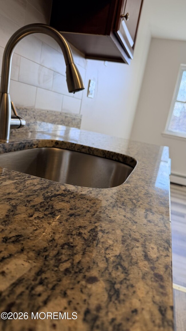 Building Photo - 4 Windsor Terrace