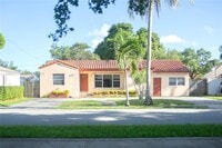 Building Photo - 624 Westward Dr