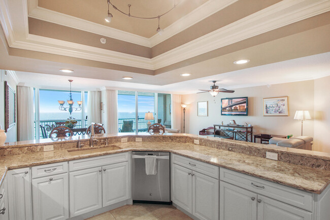Building Photo - 8600 S Ocean Dr