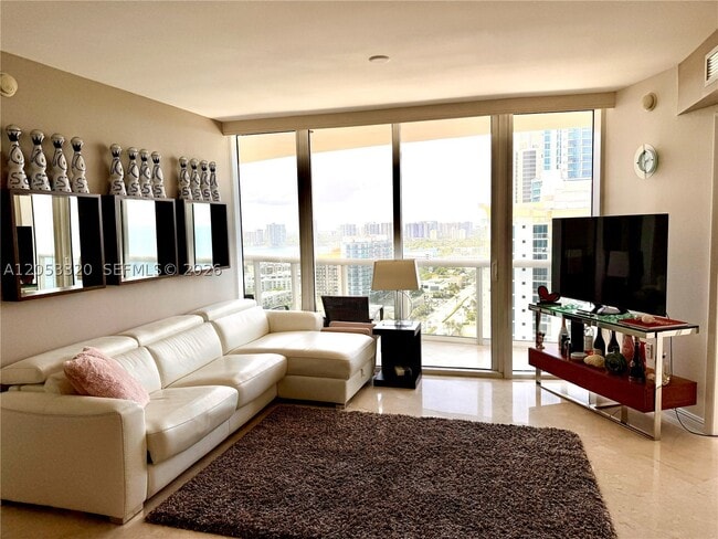 Building Photo - 17201 Collins Ave