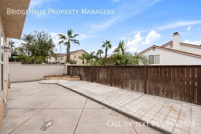 Building Photo - 1048 Sunset Crossing Point