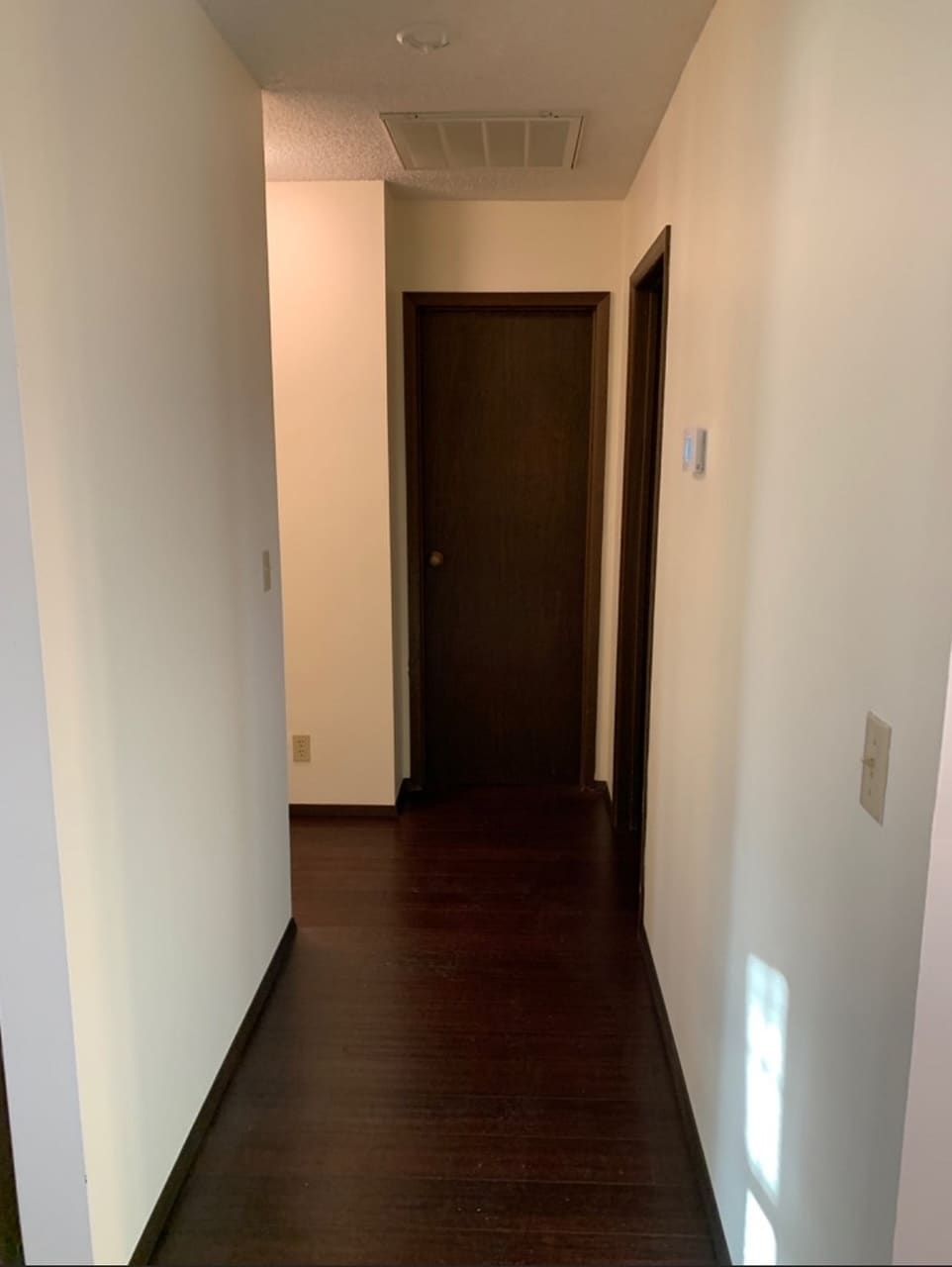 Building Photo - 617 4th St