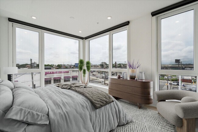 Building Photo - 2636 E York St