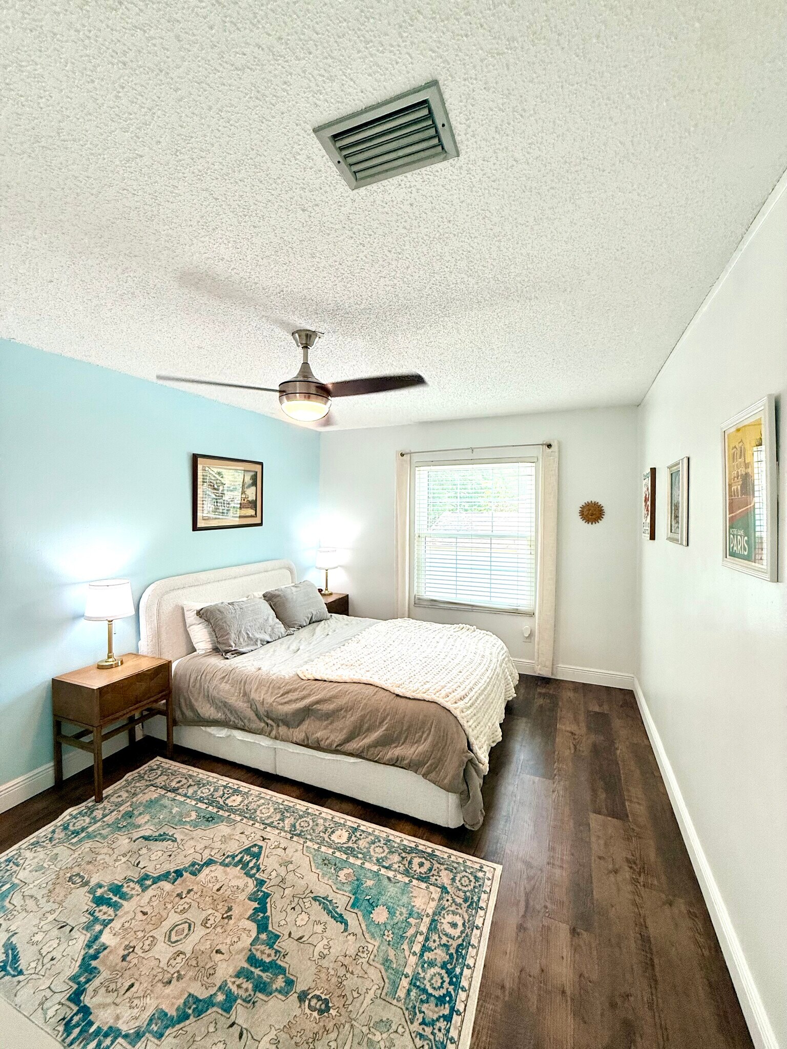 Building Photo - 11801 Foxrun Ln