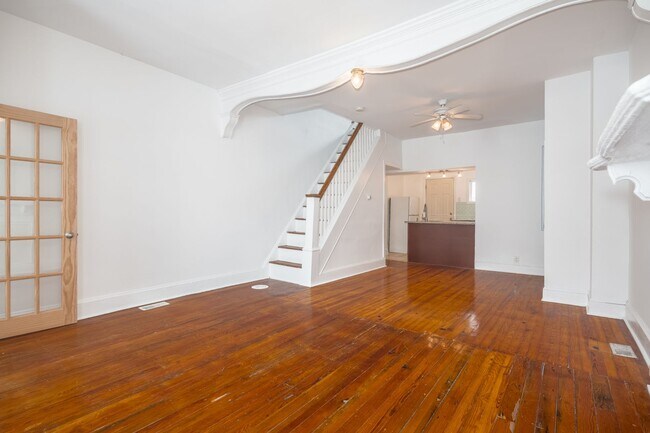 Building Photo - Two Bed Point Breeze Townhouse