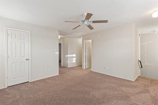 Building Photo - 2911 Katy Briar Ln