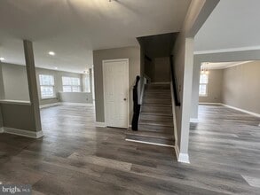 Building Photo - 10108 Oklahoma Ct