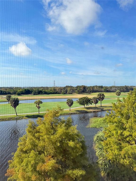 Building Photo - 1200 Country Club Dr