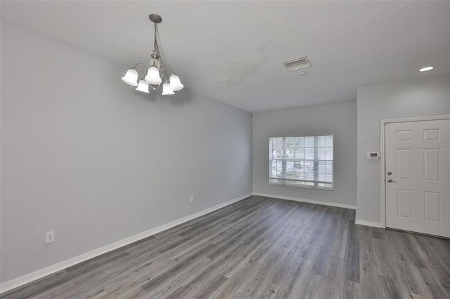 Building Photo - 13127 Kings Crossing Dr