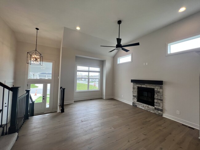 Building Photo - 11014 S Millstone Dr