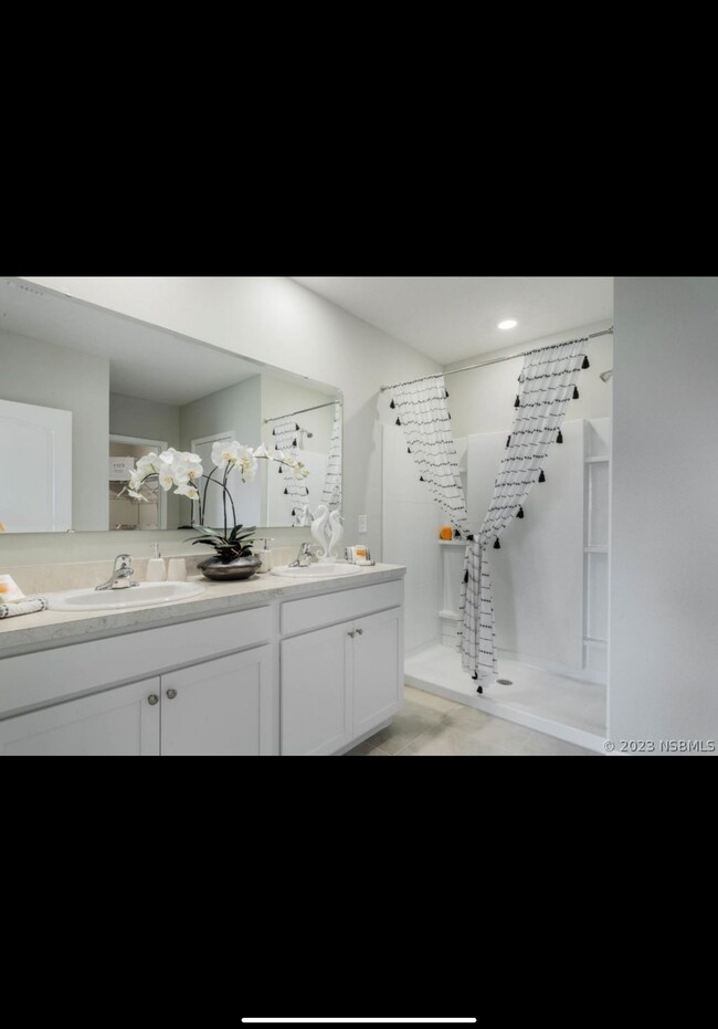 Building Photo - 3241 Silas Dr