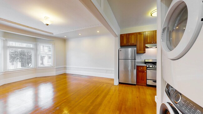 Building Photo - 3474 17th St