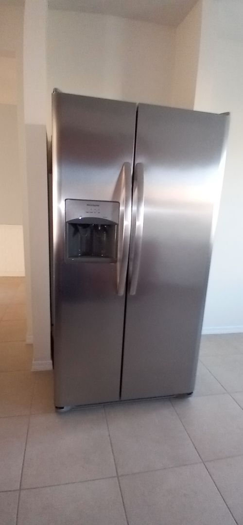 Building Photo - 3440 Cancun Ct