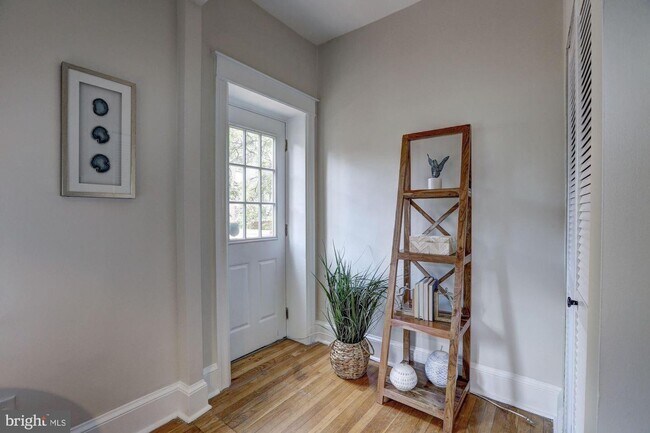 Building Photo - 1618 S St NW