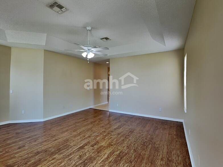 Building Photo - 13750 Old Dock Rd