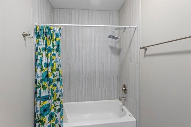 Building Photo - 1273 Lechlade Cir