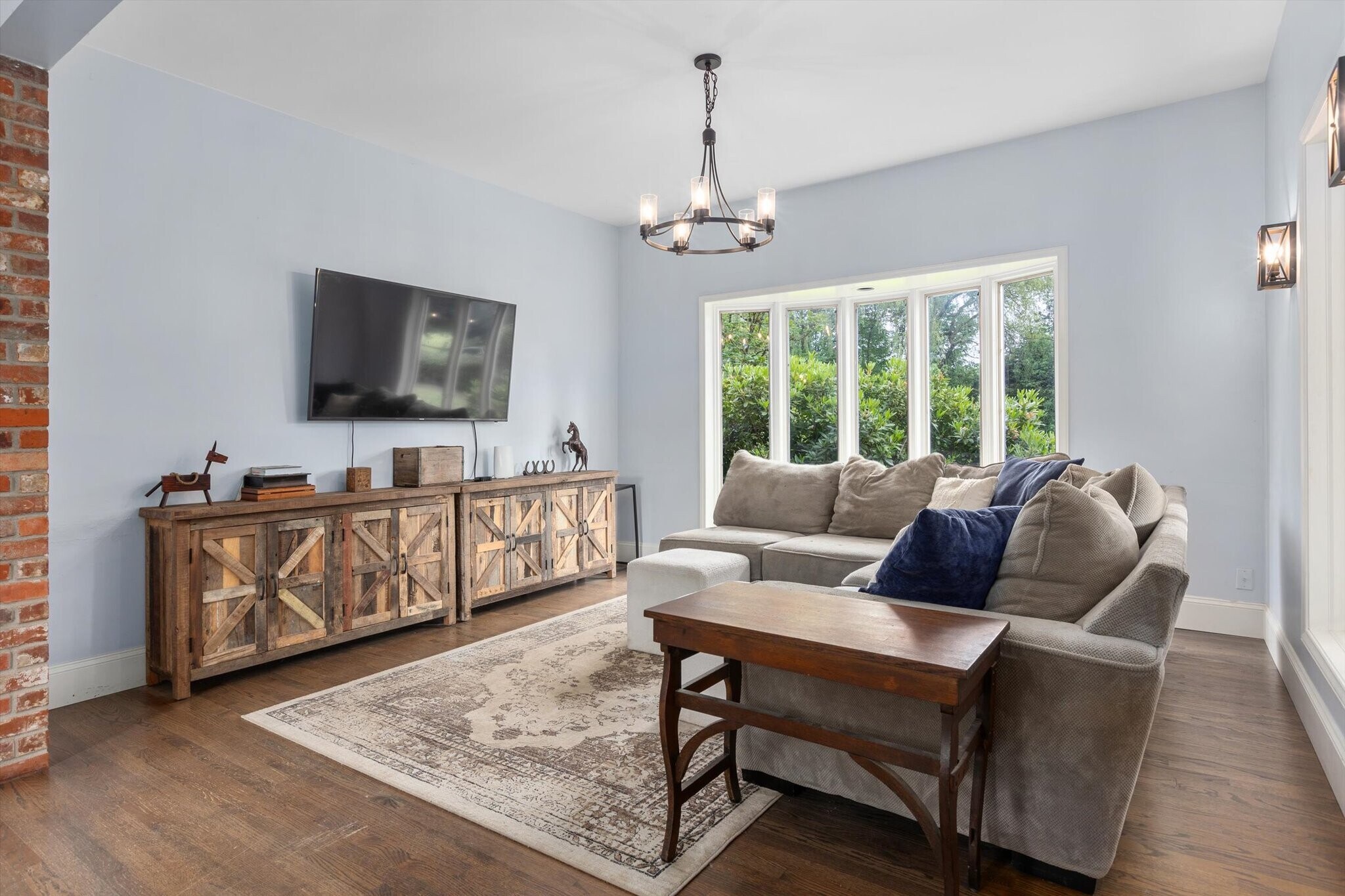 Building Photo - 18804 NE 106th St