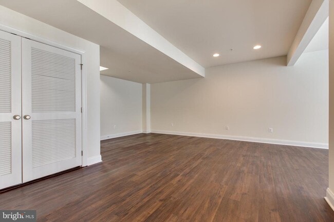 Building Photo - 7757 Crystal Brook Way