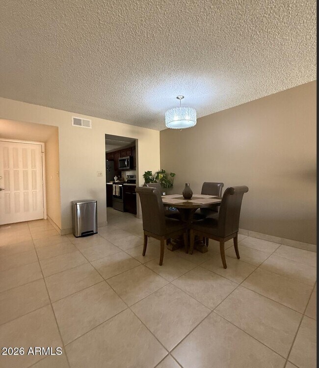 Building Photo - 13321 N 26th Ave