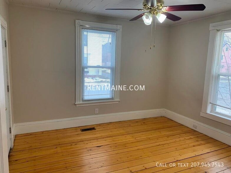 Building Photo - 144 Forest Ave