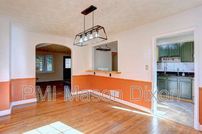 Building Photo - 133 Stevenson Ln